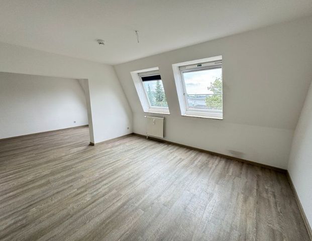 Ruhig gelegenes 1-Zimmer-Apartment mit Einbauküche, Duschbad und Aufzug - Foto 1