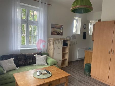 Pronájem bytu 2+kk 72 m² - Fotografie 2