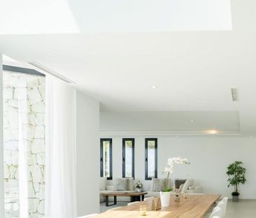 Luxury Villa for rent in Benahavís, Andalusia - Photo 1