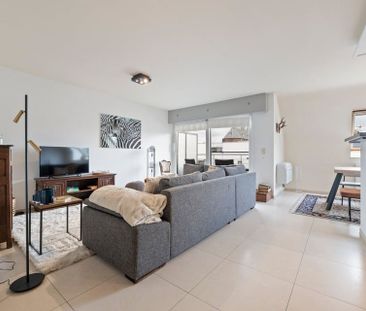 GEMEUBELD APPARTEMENT MET 2 SLAAPKAMERS TE HUUR IN HET HARTJE VAN S... - Photo 1