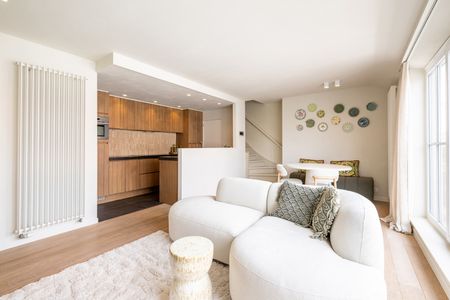 Gemeubeld instapklaar duplexappartement gelegen Lippenslaan - Foto 3
