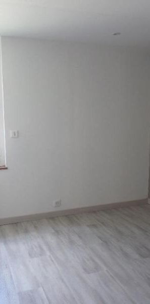 Location Appartement 2 pièces 41m² BOURGES 18000 - Photo 1