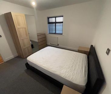 2 bedroom apartment to rent - Photo 4