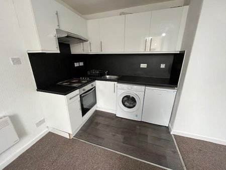 1 bedroom flat to rent - Photo 4