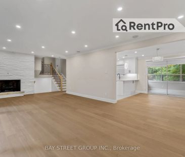 Detached Home For Lease | W9231450 - Photo 1