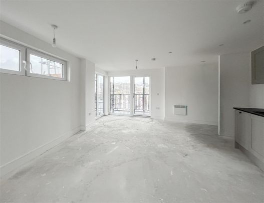 Flat 89. 6 Martin Court, Hastings, TN34 1EF - Photo 1