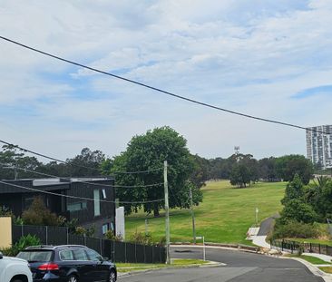 5 Unwin Street, Earlwood NSW 2206 - House For Rent | Domain - Photo 3
