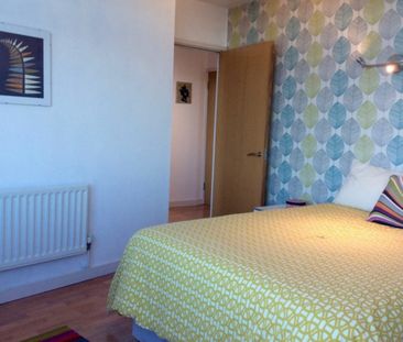 2 bed Apartment for Rent - Photo 6