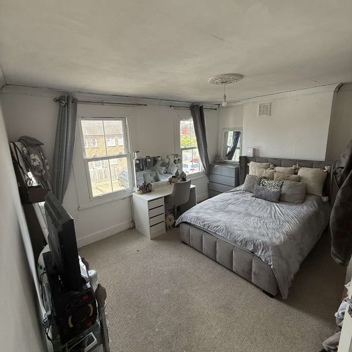 Room in a Shared House, Burtwell Lane, SE27 - Photo 1