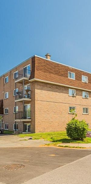 4 1/2 - 525 Rue De Bruges, Longueuil - Photo 1