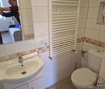 Pronájem bytu 1+kk 25 m2 - Photo 2