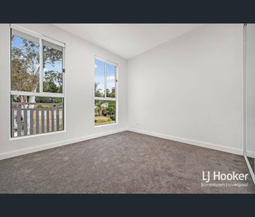 4/27 Doncaster Avenue, Casula, NSW 2170 - Photo 2