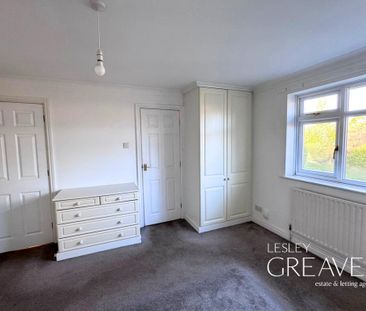 3 bedroom detached bungalow to rent - Photo 5