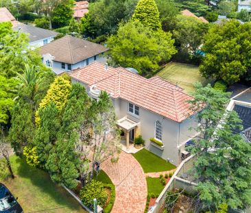 Idyllic Executive Residence in Heart of Pymble with Tennis Court an... - Photo 4