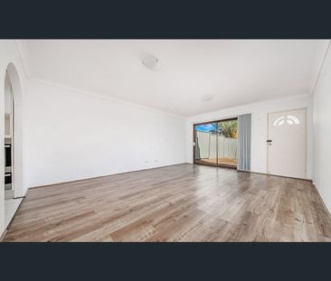 45/124 Gurney Street, Chester Hill, NSW 2162 - Photo 3