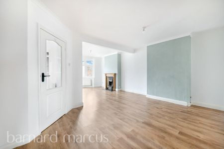 Baker Lane, MITCHAM - Photo 4