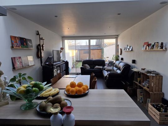 Mezzanine-style Room Available in Cozy Ghent Home, from Febr - Photo 1