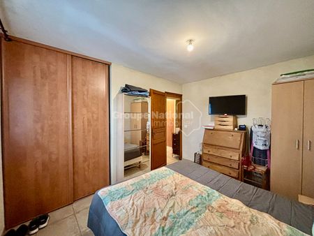 Location appartement 67.69 m², Tarascon 13150 Bouches-du-Rhône - Photo 2