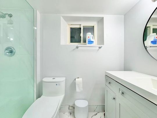 For Lease - 114 Upper Canada Drive, Toronto, Ontario - Photo 1