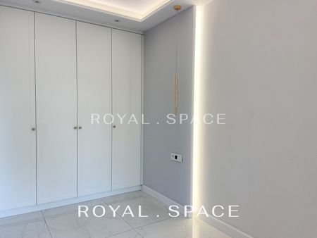 Elegancki apartament z tarasem z widokiem na Wisłę - Photo 2