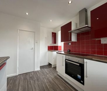 2 bedroom maisonette to rent - Photo 6