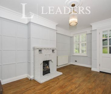 4 bedroom house to rent Mays Hill Road, BR2 - Photo 1