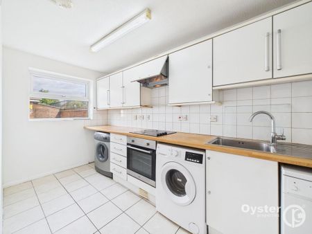 2 bedroom apartment to rent - Photo 5