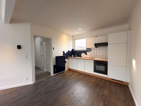 Appartement te huur - Foto 2