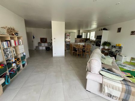 A louer - Appartement 4 pièces - 107,03m², - Photo 2