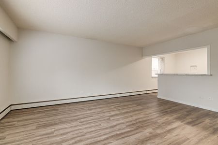 1028 13 Ave SW, Calgary - Photo 2