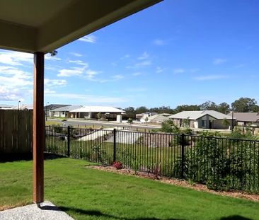 Modern 4 bedroom home with Air con. - Photo 6