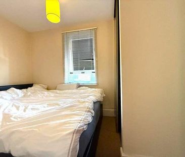 Caledonian Wharf, Canary Wharf, London, E14 - Photo 4