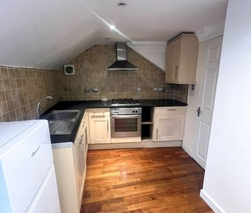 Room in a Shared Flat, Stunning Double Room In North Greenw, SE10 - Photo 4