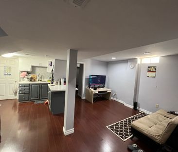 For Lease - 5884 Chorley Place Unit# Bsmt, Mississauga, Ontario - Photo 4