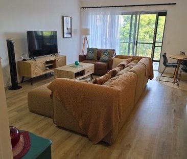 AVAILABLE 10th of November - Photo 5