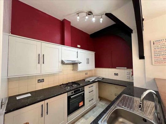 Westbourne Grove, Scarborough, YO11 - Photo 1
