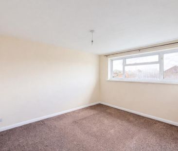 2 bedroom maisonette to rent - Photo 1