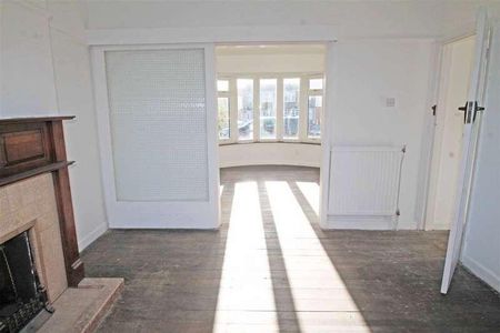 Warmdene Avenue Patcham, BN1 - Photo 2