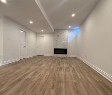 2379 CHARLES CORNWALL AVENUE - Photo 2