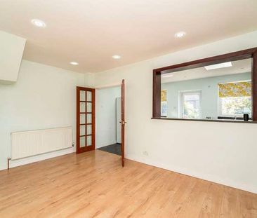 Linden Avenue, Ruislip, HA4 - Photo 4