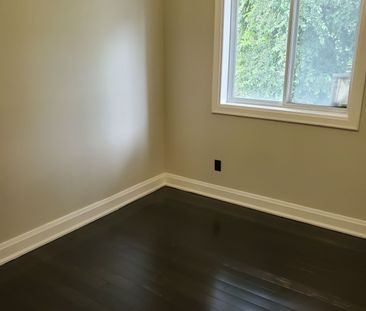 For Lease - 28 Victoria Avenue Unit# 310, Hamilton, Ontario - Photo 4