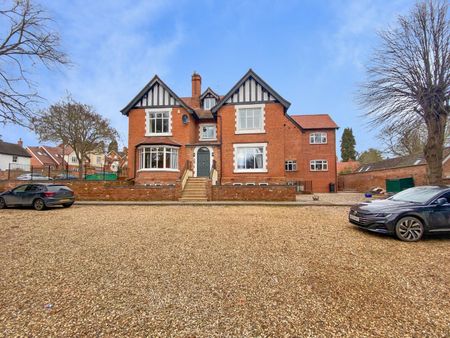 Neville Court, Stratford-upon-Avon - Photo 2