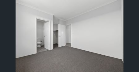 BRAND NEW HOME - ULTIMATE FAMILY LIVING - Photo 3