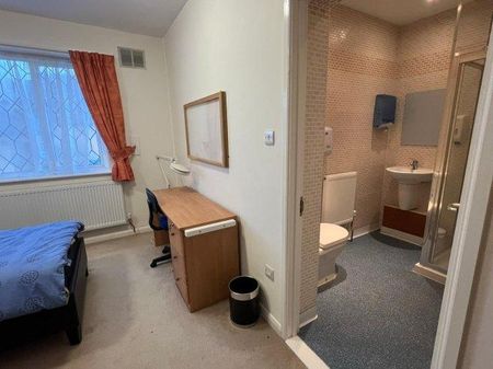 3 bedroom house share to rent - Photo 2