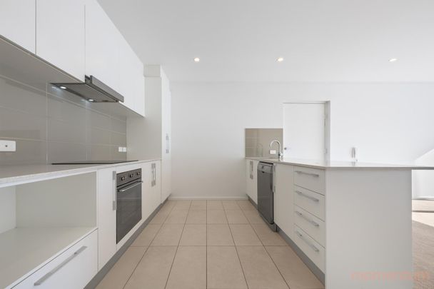 31/41 Hampton Circuit, Yarralumla ACT 2600 - Apartment For Rent | Domain - Photo 1