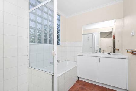 46 Hunter Street, Richmond VIC 3121 - Photo 3