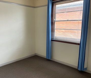 Cute Cottage. Great Location - Photo 3