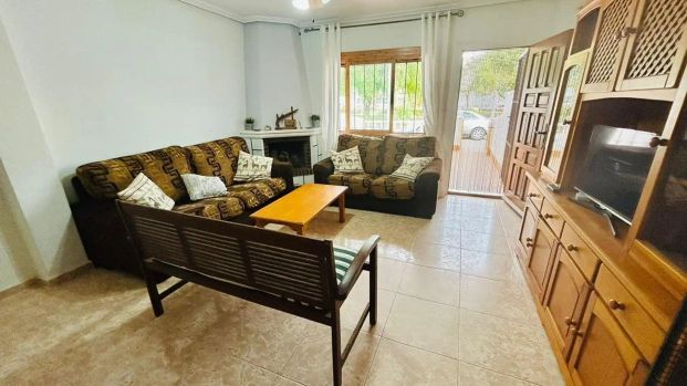 Casa adosada de alquiler en Calle Alheli-mojon, 1, El Mojón - Photo 1