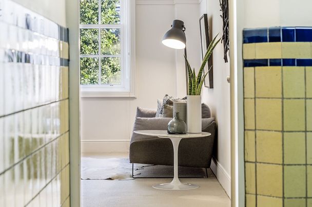 Lifestyle Apartment with Sydney at Your Doorstep | Short-Term Lease 3–6 Months - Photo 1