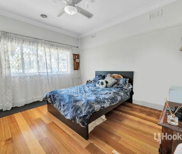 Newport's Way Of Living! - Photo 5